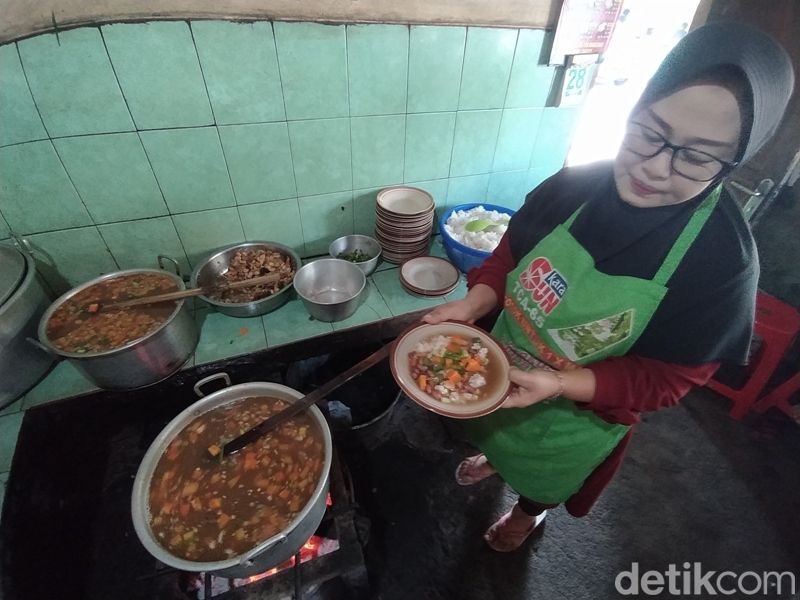 Kuliner khas Magelang, sop senerek yang dibuat dari bahan kacang merah
