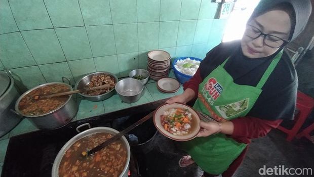 Kuliner khas Magelang, sop senerek yang dibuat dari bahan kacang merah