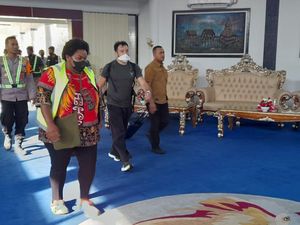 Lukas Enembe Datangkan Dokter Singapura Pakai APBD, Begini Kata KPK