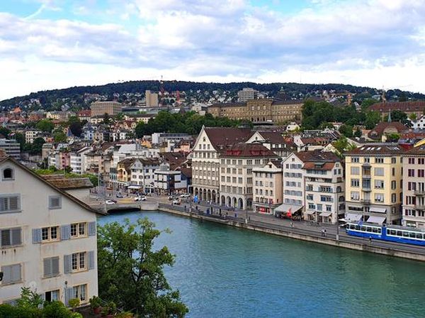 Mau Kuliah di Swiss? Intip Penampakan Universitas Terbaiknya