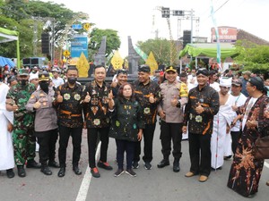 Wabup Blitar Apresiasi Cakrapalah Carnival, Harap Genjot Ekonomi