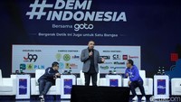 Bupati Tangerang Ahmed Zaki Iskandar menjelaskan strategi memajukan bangsa Indonesia ke depan khususnya dalam merawat lingkungan. 