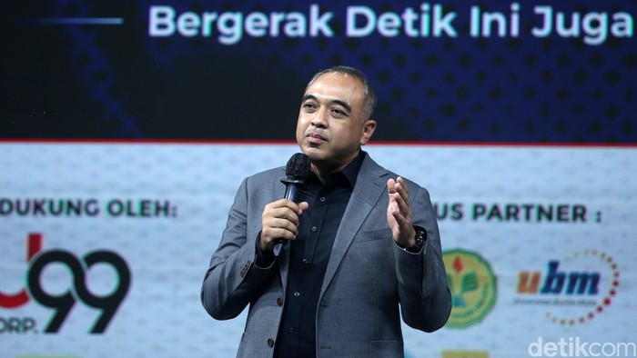 Wali Kota Bogor Bima Arya dan Bupati Tangerang Ahmed Zaki Iskandar hadir di acara #DemiIndonesia, Sabtu (29/10) malam. Bima dan Zaki menjelaskan tantangan membangun kota.