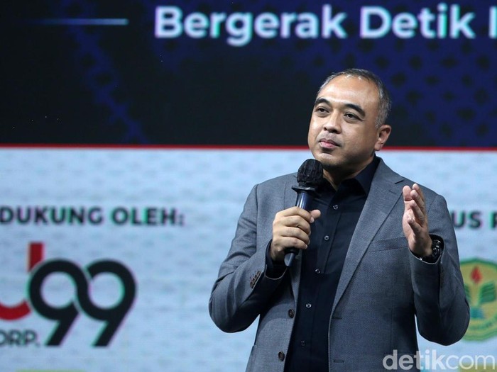 Wali Kota Bogor Bima Arya dan Bupati Tangerang Ahmed Zaki Iskandar hadir di acara #DemiIndonesia, Sabtu (29/10) malam. Bima dan Zaki menjelaskan tantangan membangun kota.