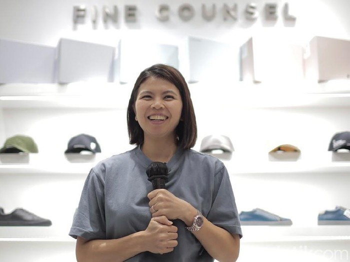 Atlet Greysia Polii kini merambah ke bisnis fashion, tim Fine Counsel yang membuka gerai pertama di Pondok Indah Mall 1.