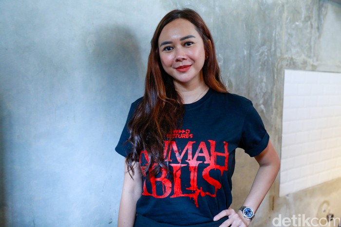 Aura Kasih saat ditemui di kawasan Cipete.