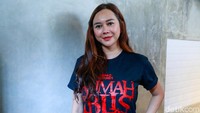Penasaran seperti apa penampilan Aura Kasih di sana? Jangan lupa saksikan Rumah Iblis yang akan tayang pada Februari 2023 mendatang. Pool/Palevi S/detikFoto.