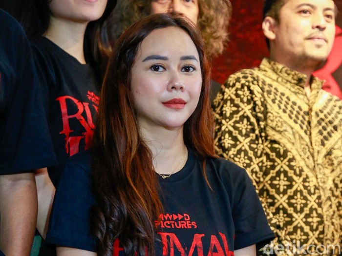 Aura Kasih saat ditemui di kawasan Cipete.