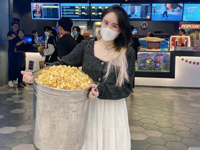 Bioskop Vietnam tawarkan popcorn gratis dan sepuasnya.