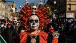 Bukannya Suram, Parade Hari Kematian di New York Ini Digelar Meriah