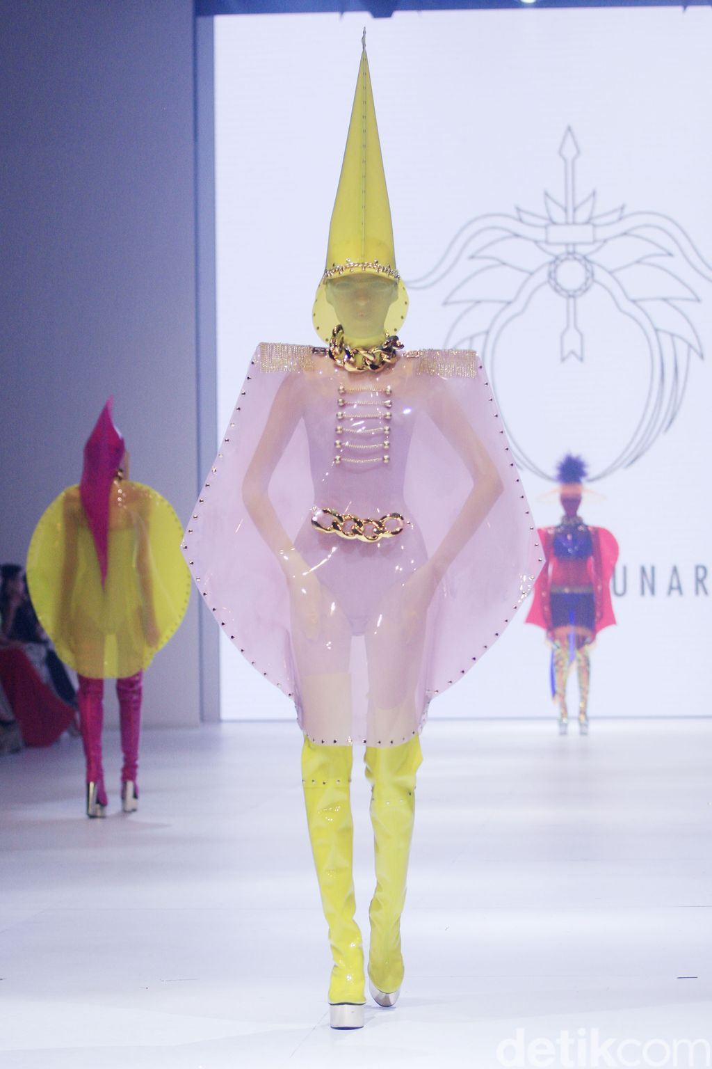 Fashion show DFK di JFW 2023