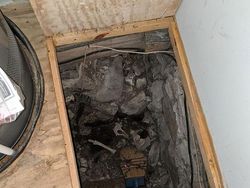 Deretan Foto Menyeramkan Saat Netizen Pindah ke Rumah Baru