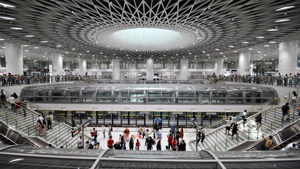 Futuristik! Atap di Stasiun Bawah Tanah Ini Mirip Black Hole