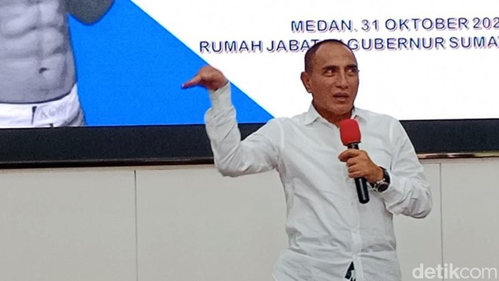 Gubsu Edy Rahmayadi saat bertemu dengan Jeka Saragih di Medan