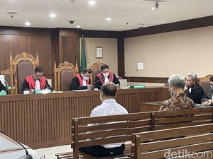 Husni Fahmi dan Isnu Edhi Divonis 4 Tahun Bui di Kasus Korupsi e-KTP