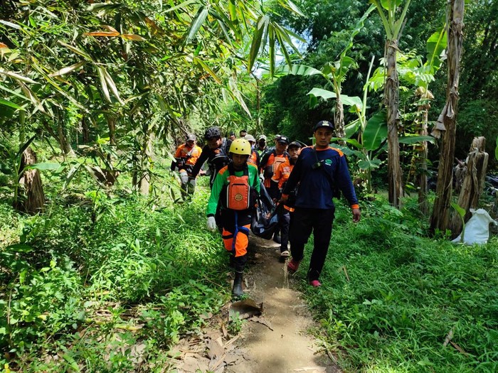 Jenazah Bocah 10 Tahun yang Terseret Sungai Keyang Akhirnya Ditemukan