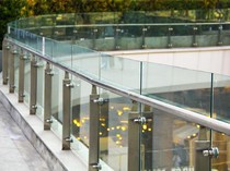 Plus Minus Tempered Glass dan Penggunaannya di Rumah