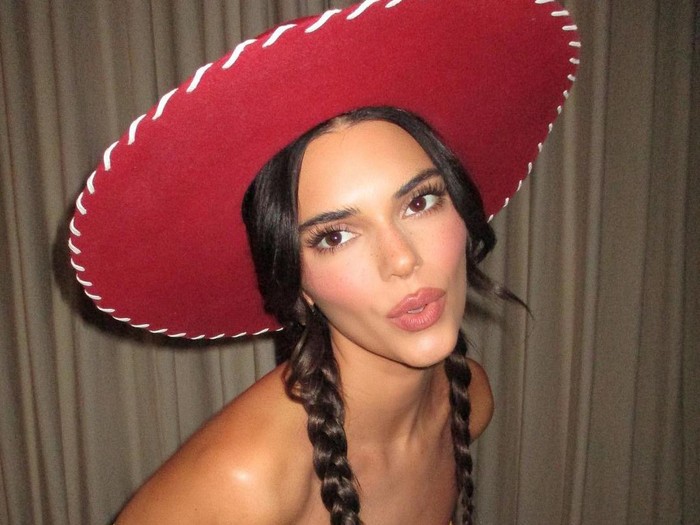 Kostum Halloween Kendall Jenner Kostum Halloween Kendall Jenner