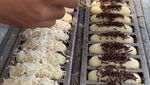20 Pukis Empuk Manis yang Enak Buat Ngemil Ada Di Sini
