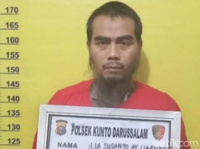 Lia Susanto, petugas keamanan yang menghukum santri di Rokan Hulu ditetapkan sabagai tersangka.
