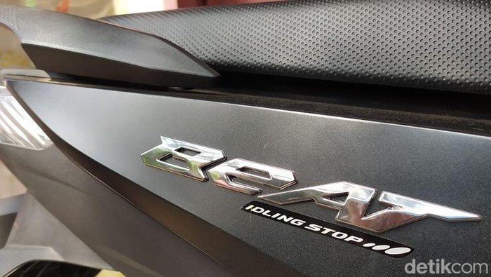 Logo Honda BeAT Deluxe.