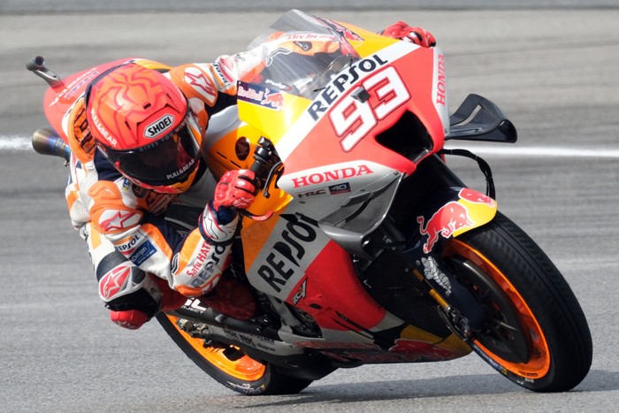 KUALA LUMPUR, MALAYSIA - OCTOBER 22: Marc Marquez of Spain and Repsol Honda Team at parc ferme after his front row result during the qualifying session of the MotoGP PETRONAS Grand Prix of Malaysia at Sepang Circuit on October 22, 2022 in Kuala Lumpur, Malaysia. (Photo by Steve Wobser/Getty Images)
