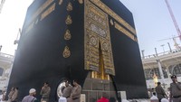 Sejarah Masjidil Haram tidak terlepas dari Kakbah. Awalnya, Masjidil Haram dibangun oleh Nabi Ibrahim AS bersama dengan putranya Ismail. (Foto: Getty Images/iStockphoto/stefanofiorentino)
