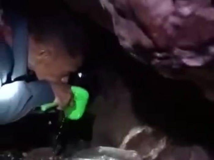 Penampakan Sumur Jolotundo Puncak Lawu.