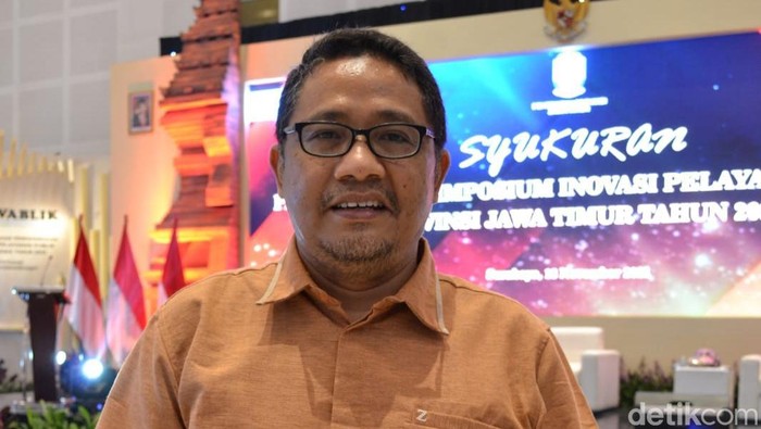 Pengamamt politik UB Wawan Sobari