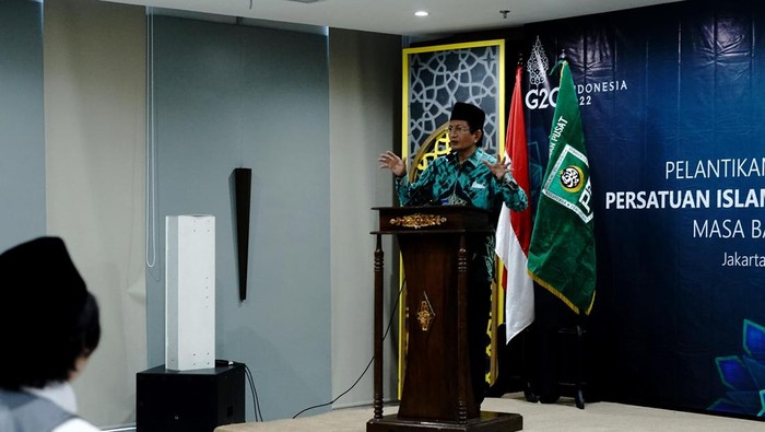 Potret Islam-Tionghoa di Indonesia Sangat Dekat Beginilah gambaran Islam dan Tionghoa yang ada di Indonesia sangat dekat. Buktinya, ada PITI (Persatuan Islam Tionghoa Indonesia).