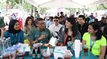 Sandiaga Uno Mampir ke Festival Kuliner, Begini Gayanya