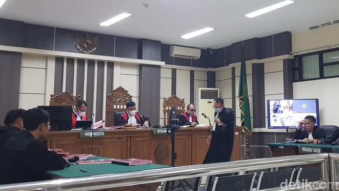 Sidang kasus suap seleksi perangkat desa di PN Tipikor Semarang, Senin (31/10/2022).