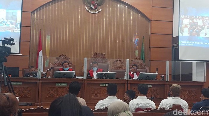 Sidang pembunuhan Yosua dengan terdakwa Bharada Eliezer di PN Jaksel, Senin (31/10/2022).