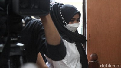 Susi ART Sambo Bersaksi di Sidang Lanjutan Bharada Eliezer