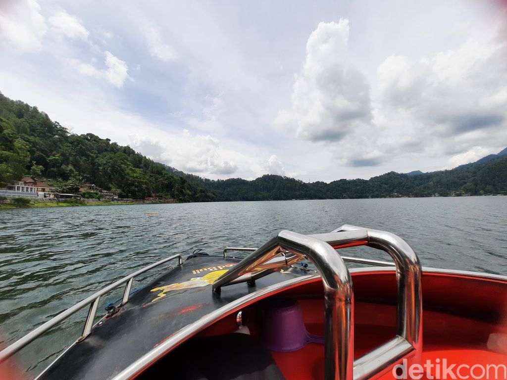Telaga Ngebel Ponorogo