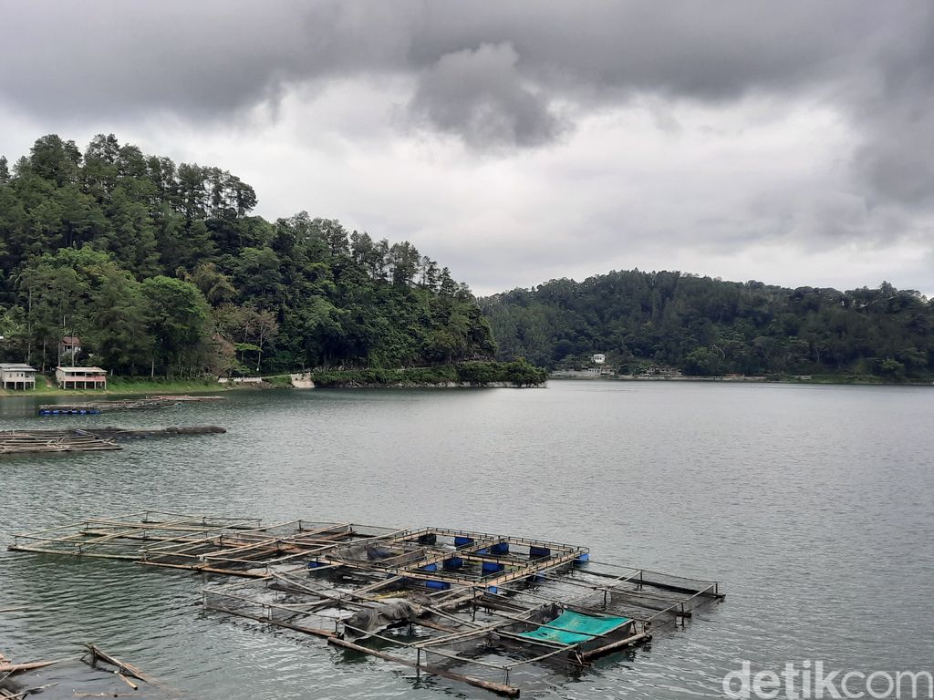 Telaga Ngebel Ponorogo