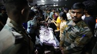 Korban tewas akibat jembatan gantung ambruk di negara bagian Gujarat barat India kembali bertambah. Saat ini tercatat 81 orang dinyatakan tewas.  