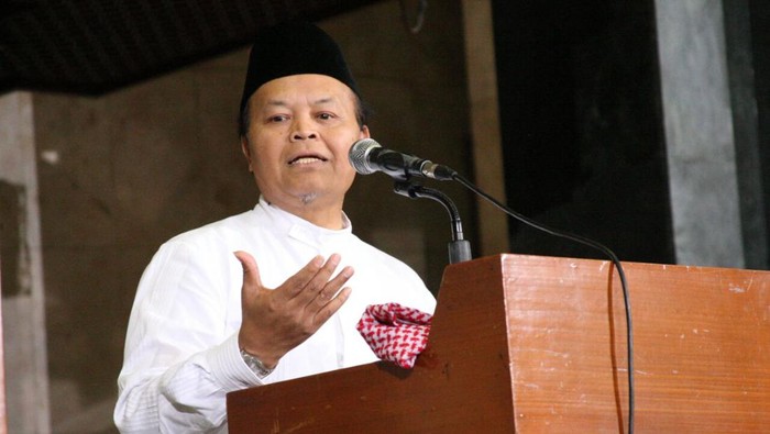 Wakil Ketua MPR RI Hidayat Nur Wahid (HNW)