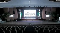 Bertempat di The Sanctuary Menara Kuningan Ballroom Jakarta, ketiga pengusaha tersebut menghidupkan dengan cara mengundang para vendor pernikahan mulai dari katering, jasa dekorasi, fotografer hingga music and entertainment.