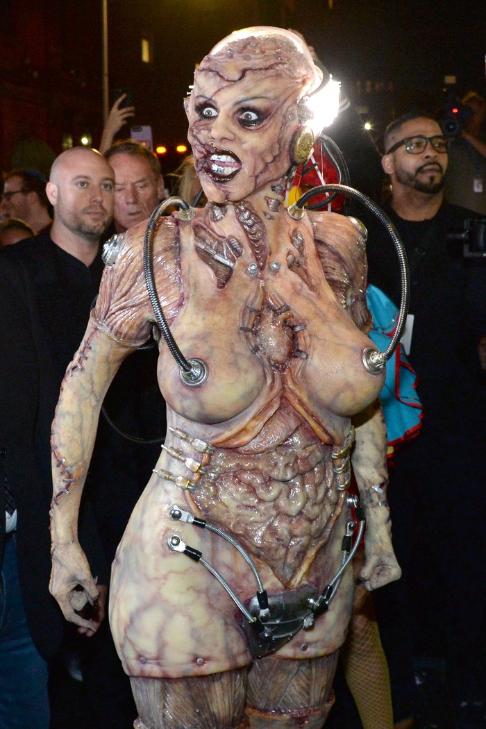 Heidi Klum NEW YORK, NY - OCTOBER 31: Heidi Klum attends Heidi Klum's 20th Annual Halloween Party at The Cathedral on October 31, 2019 in New York City. (Photo by Paul Bruinooge/Patrick McMullan via Getty Images)