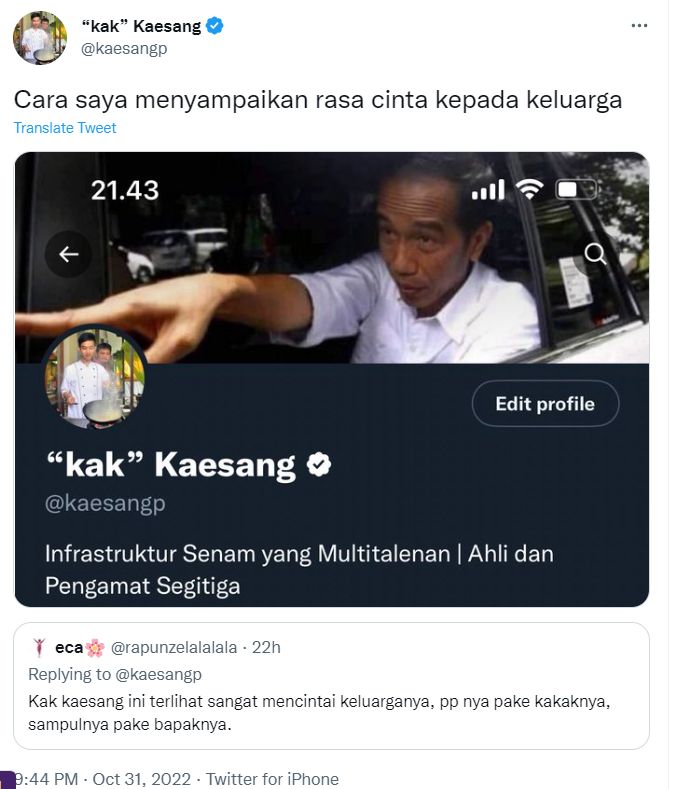 Kaesang Pangarep pajang foto kakaknya Gibran dan bapaknya, Jokowi di Twitter. Tangkapan layar diambil Selasa (1/11/2022).