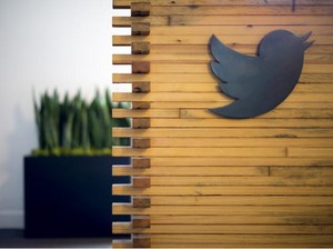 Menebak Orang Bodoh yang Mau Jadi CEO Twitter