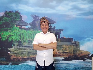 Om Swastiastu di Rumah Kebhinnekaan, Romo!