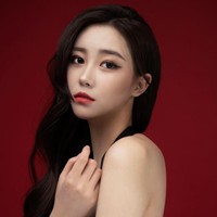 Lee Seung Hyeon direncanakan akan mewakili negaranya di ajang kecantikan internasional tapi belum diumumkan lebih detailnya. Foto: Instagram