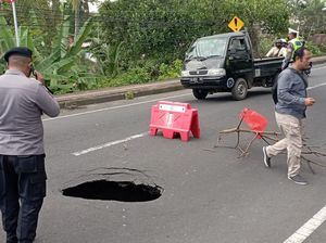 Viral Lubang Menganga di Tengah Jalan Bangli Bahayakan Warga