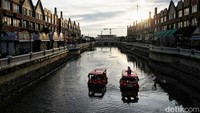 Lokasi ini menawarkan nuansa Eropa dengan beragam acara rutin yang patut dikunjungi.
