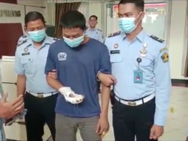 Potret Bandar Narkoba Kabur Pakai Sarung Kembali Lagi Dikurung