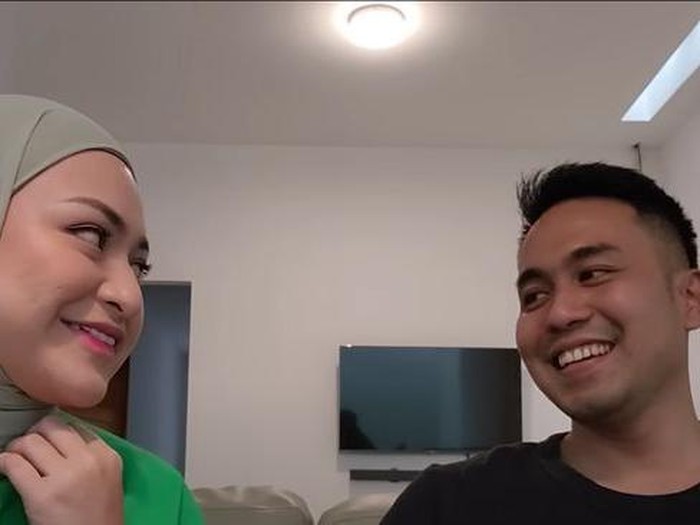 Nathalie Holscher dan Faris