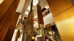 Nyentrik! Desain Hotel Ini Mirip Tumpukan Bata, Isinya Ultra Mewah