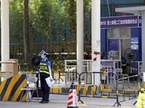 Jelang Peluncuran iPhone 17, Pabrik Perakit Janjikan Karyawan Bonus Rp 18 Juta